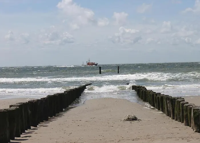 Zoutelande,Modern Verblijf Bij De Zee